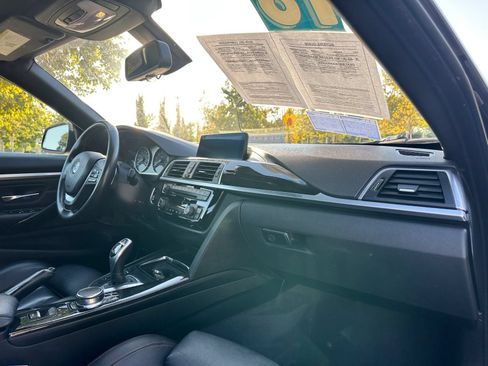 Used 2018 BMW 430i Convertible RWD image 10