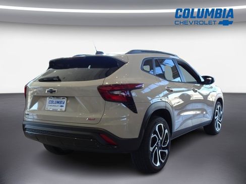 New 2026 Chevrolet Trax RS w/ Sunroof Package image 2