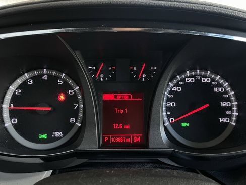 Used 2017 GMC Terrain SLE image 29