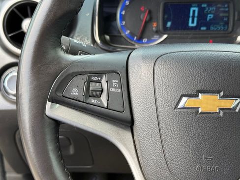 Used 2016 Chevrolet Trax LT w/ LT Convenience Package AWD/4WD image 15