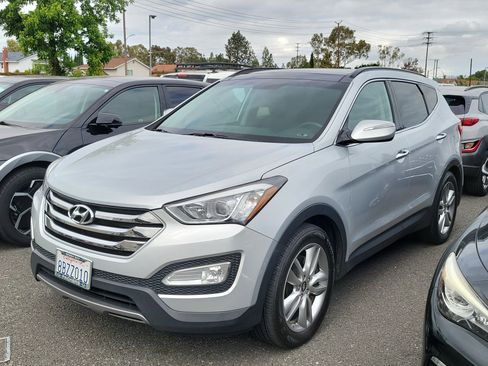 Used 2015 Hyundai Santa Fe Sport 2.0T w/ Option Group 05 FWD image 1