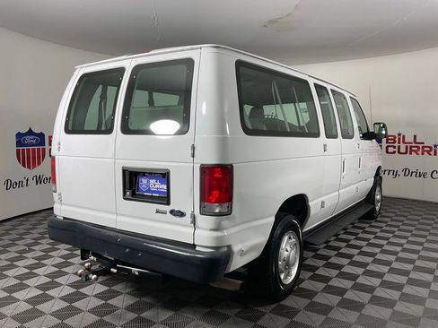 Used 2014 Ford E-350 and Econoline 350 XL w/ Power Windows & Locks Group RWD image 3