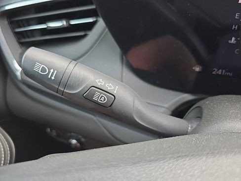 Used 2025 Buick Encore GX Preferred FWD image 21