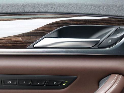 Used 2019 BMW 540i xDrive w/ Executive Package image 41