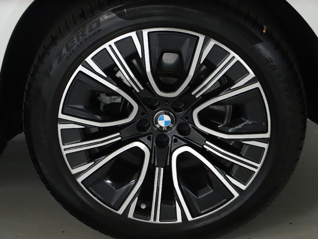 Used 2026 BMW X3 xDrive30i w/ Premium Package AWD/4WD image 44