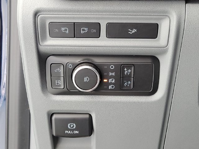 Used 2022 Ford F150 XLT w/ Equipment Group 302A High AWD/4WD image 28