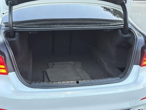 Used 2020 BMW 530i image 30