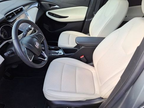 Used 2023 Buick Encore GX Essence w/ Experience Buick Package FWD image 12