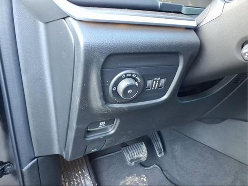New 2025 Jeep Grand Cherokee L Limited w/ Luxury Tech Group II AWD/4WD image 16