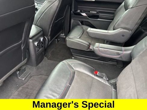 Used 2024 Ford Explorer ST w/ Equipment Group 401A AWD/4WD image 33