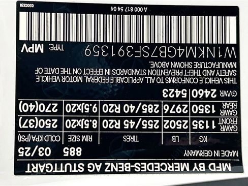 Certified 2025 Mercedes-Benz GLC 300 image 34