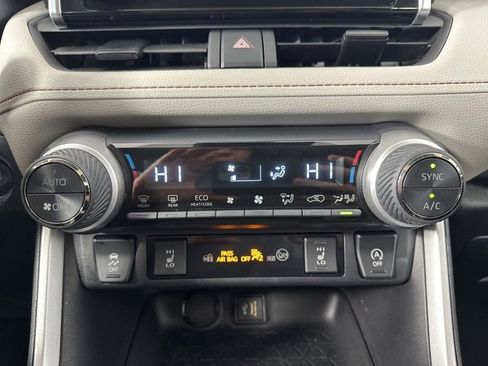 Used 2023 Toyota RAV4 XLE image 19