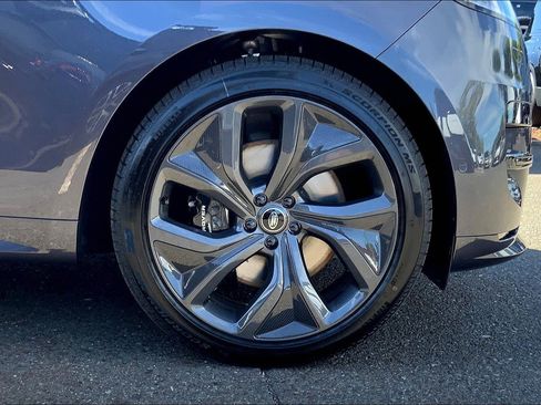 New 2025 Land Rover Range Rover Sport Autobiography image 13