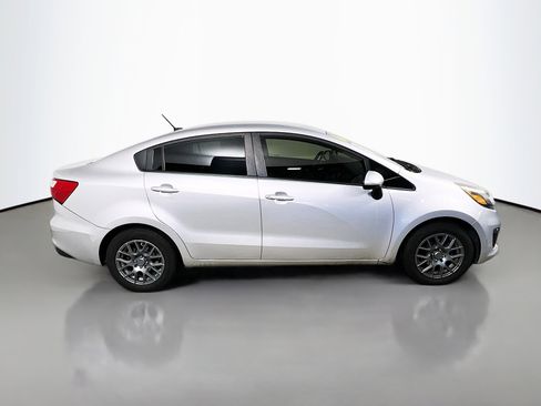 Used 2016 Kia Rio LX image 3