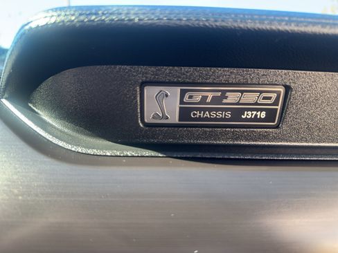 Used 2018 Ford Mustang Shelby GT350 w/ Electronics Package image 23