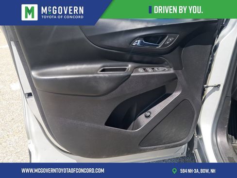 Used 2018 Chevrolet Equinox LT AWD/4WD image 11