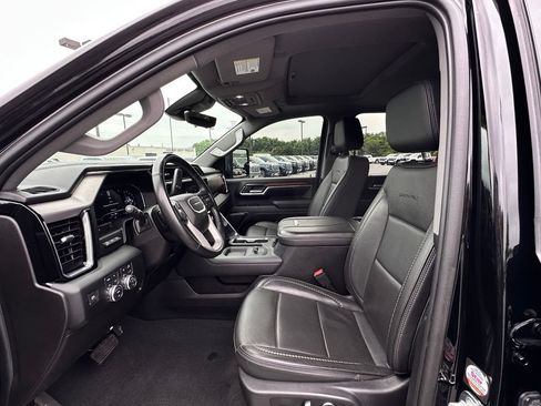 Used 2024 GMC Sierra 2500 Denali w/ Denali Reserve Package AWD/4WD image 20