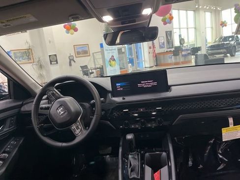 New 2025 Honda Accord EX-L image 12