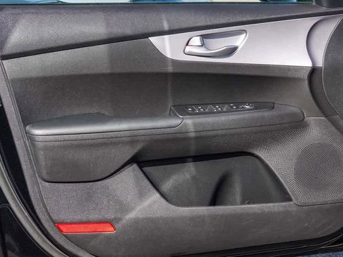 Certified 2024 Kia Forte LXS image 19