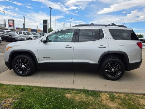 Used 2019 GMC Acadia SLT AWD/4WD image 8