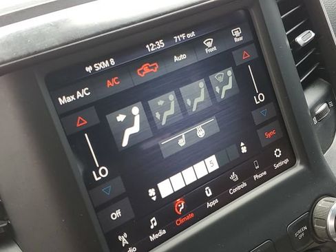 Used 2020 RAM 1500 Big Horn AWD/4WD image 31