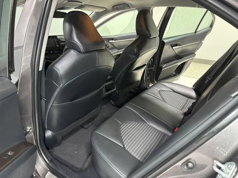 Used 2023 Toyota Camry SE FWD image 23