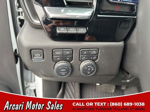 Used 2024 Chevrolet Silverado 2500 High Country w/ Technology Package image 24