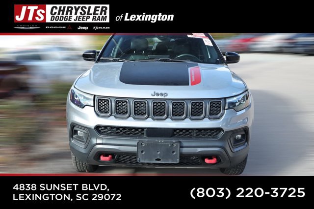 Used 2023 Jeep Compass Trailhawk w/ Trailhawk Elite Group AWD/4WD image 1