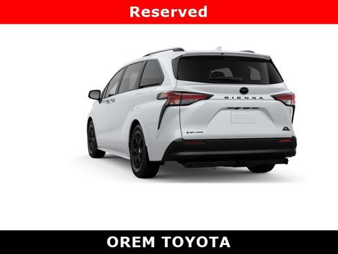 New 2026 Toyota Sienna XLE Woodland Edition image 7