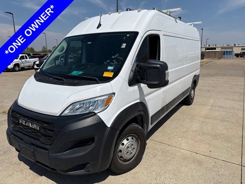 Used 2023 RAM ProMaster 2500 FWD image 1