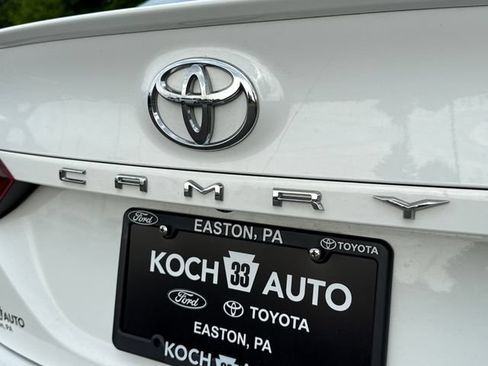 Used 2023 Toyota Camry SE w/ Cold Weather Package AWD/4WD image 17
