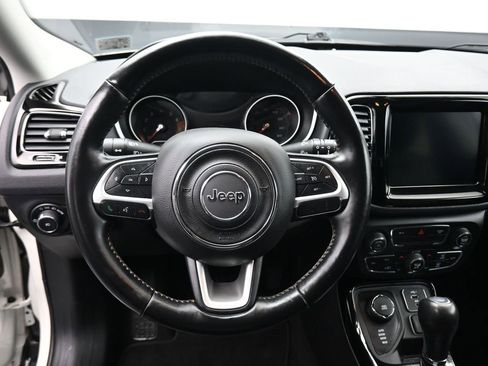 Used 2020 Jeep Compass Limited image 14