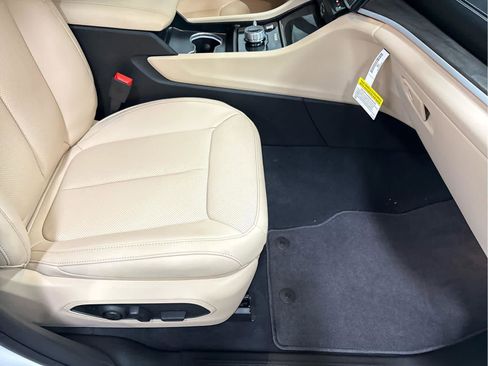 New 2026 Jeep Grand Cherokee Limited AWD/4WD image 40