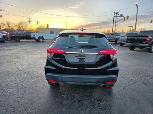 Used 2019 Honda HR-V LX image 19