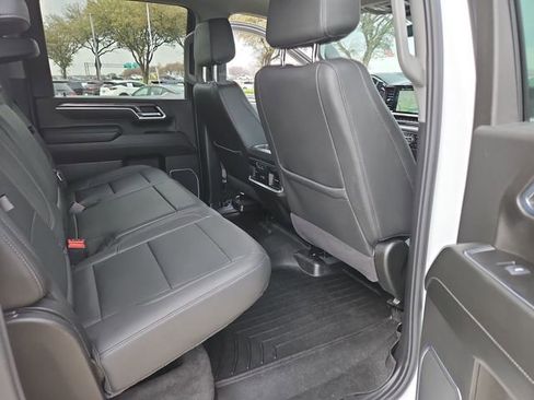 Used 2025 Chevrolet Silverado 2500 LTZ w/ LTZ Premium Package image 27