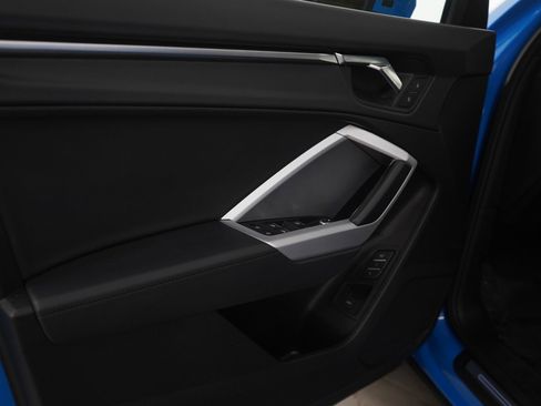 Used 2023 Audi Q3 2.0T Premium image 23