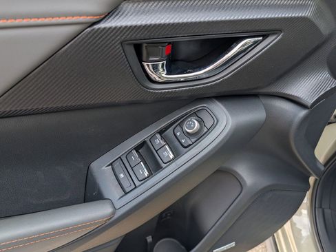 New 2026 Subaru Crosstrek 2.5i Limited AWD/4WD image 32