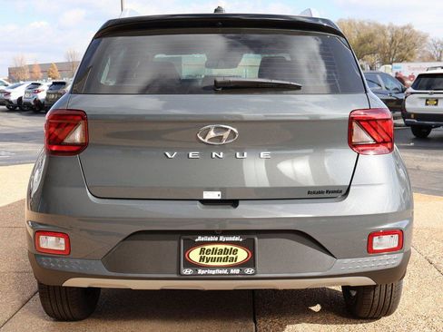 New 2026 Hyundai Venue SEL image 5