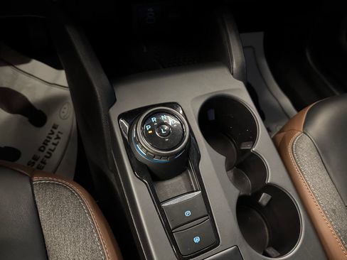 Used 2023 Ford Bronco Sport Outer Banks w/ Tech Package AWD/4WD image 16