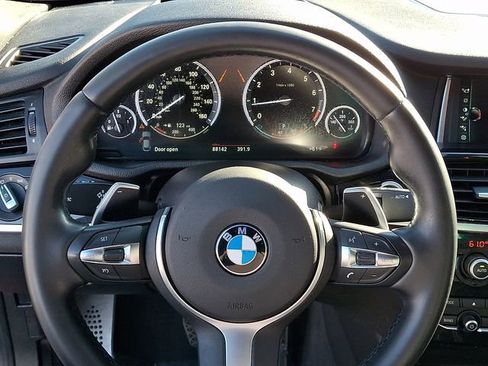 Used 2018 BMW X4 xDrive28i image 25