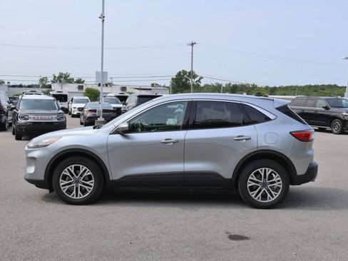 Used 2022 Ford Escape SEL w/ Technology Package AWD/4WD image 4