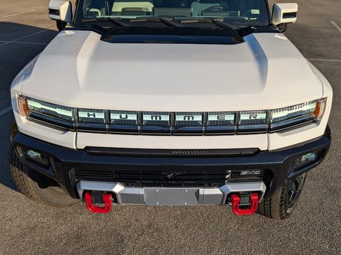 Used 2024 GMC Hummer EV 2X w/ LPO, Sport Package image 12