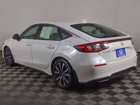 Used 2024 Honda Civic EX-L image 9