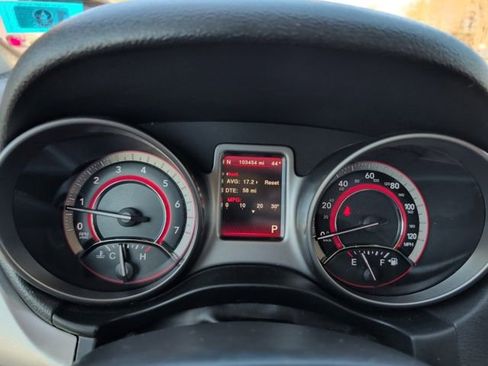 Used 2018 Dodge Journey Crossroad AWD/4WD image 21