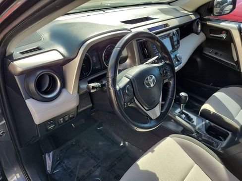 Used 2017 Toyota RAV4 XLE image 17