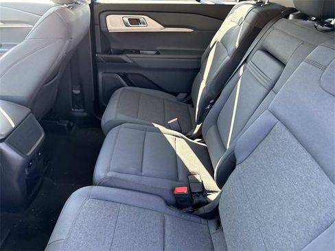 New 2026 Ford Explorer Active image 18