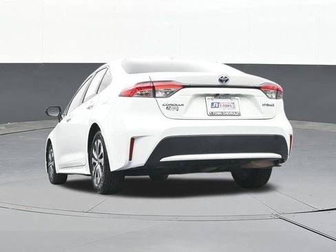Used 2022 Toyota Corolla LE FWD image 42