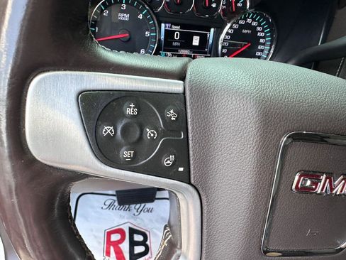 Used 2017 GMC Sierra 1500 SLT AWD/4WD image 9