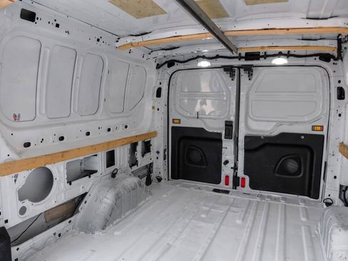 Used 2018 Ford Transit 250 148 Low Roof image 36