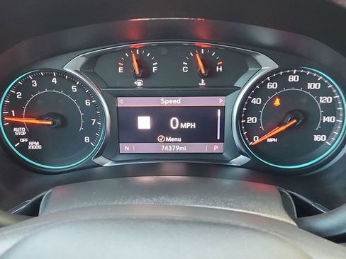 Used 2023 Chevrolet Equinox RS w/ RS Leather Package FWD image 12